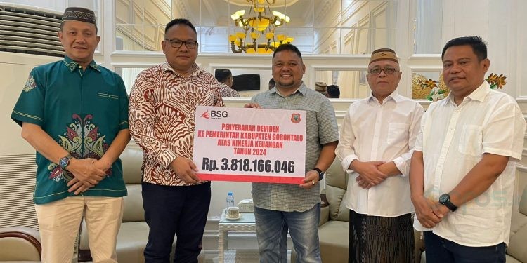 Pemerintah Kabupaten Gorontalo menerima deviden dari Bank Sulut-Gorontalo.