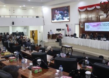 Rancangan Peraturan Daerah (Ranperda) tentang Kesehatan menjadi Peraturan Daerah (Perda), dalam rapat paripurna yang berlangsung bertepatan dengan peringatan Hari Ulang Tahun Daerah pada Senin (26/5/2025). (foto.istimewa)