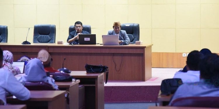 Rapat persiapan pelaksanaan MTQ tingkat Universitas Tahun 2025 di UNG.