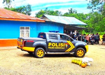 Tempat kejadian perkara di rumah Djalaludin Mobonggi saat didatangi polisi.(F. Istimewa)