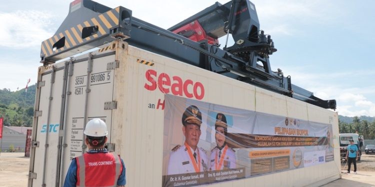 Sebanyak 52 Ton Santan Kelapa asal Gorontalo siap di ekspor ke negara tujuan Tiongkok. (F. BKHIT Gorontalo)
