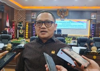 Ketua DPRD Kota Gorontalo Irwan Hunawa
