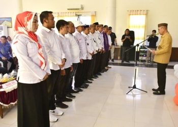 Bupati Pohuwato, Saipu Mbuinga, mengukuhkan 104 Koperasi Merah Putih, berlangsung di Gedung Panua Pohuwato, Kamis (24/07/2025) (Iwan Karim Prokopim Pohuwato)
