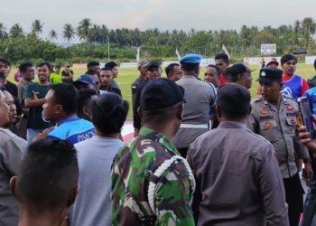 Bupati Cup Pohuwato 2025 nyaris ricuh, berlangsung di Stadion Panua, Senin (28/07/2025) (Yusuf /Gopos)