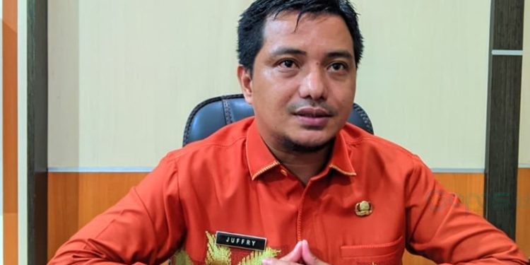 Kepala BKPSDM Kabupaten Gorontalo, Jufri Damima.