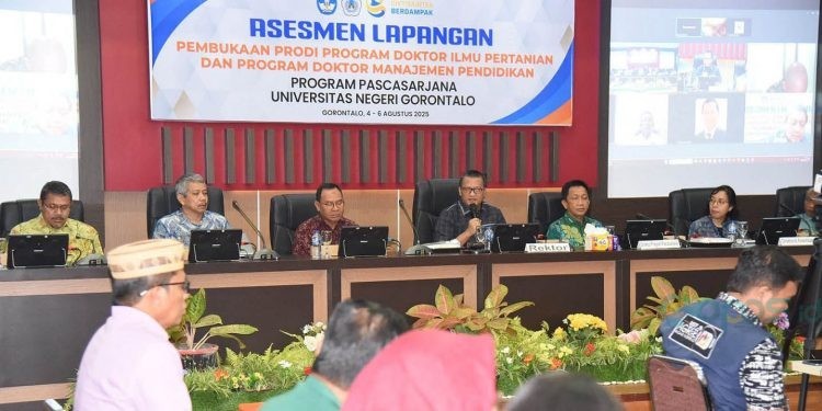 Kegiatan Assesemen lapangan dalam rangka pembentukan dua program doktor baru di UNG
