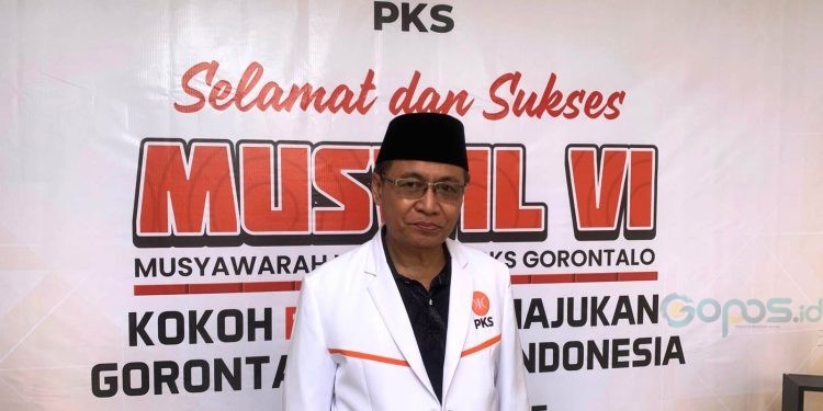 Ketua MPW PKS Provinsi Gorontalo, Manaf Hamzah