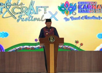 Gubernur Gorontalo, Gusnar Ismail, memberi sambutan pada pembukaan HACF 2025