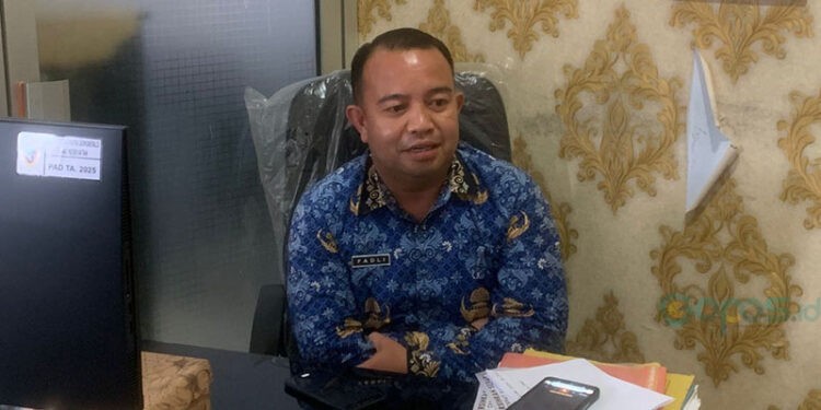 Kepala Puskesmas, Fadli Biki (Rama/Gopos)