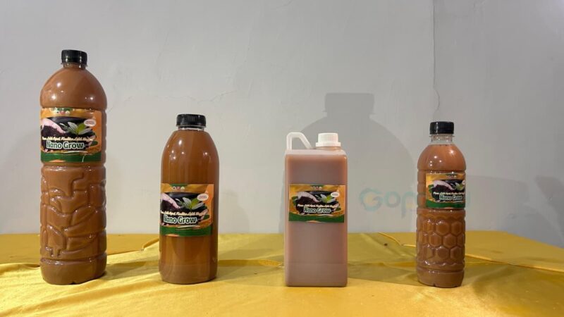 Hasil produksi pupuk organik Nano Grow oleh mahasiswa KKN UNG Tematik Desa Tunggulo Selatan, Kecamatan Tilongkabila
