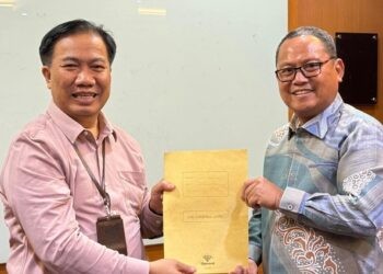 Bupati Gorontalo Utara, Thariq Modanggu diterima langsung oleh Deputi SDM KemenPAN-RB, Aba Subagjo, Jumat (3/10/2025) (Prokopim)