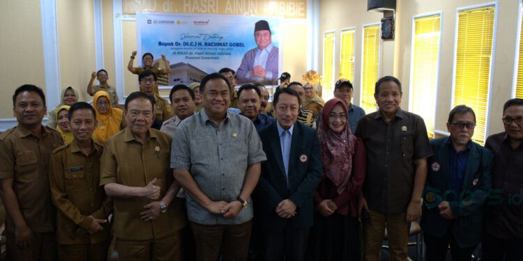 Kunjungan Anggita DPR-RI Rachmat Gobel ke RSUD dr. Hasri Ainun Habibie, selasa (28/10/25). (Foto: Istimewa)