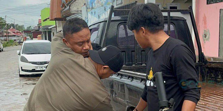 Penangkapan DPO kasus penipuan di Marisa, Minggu (26/10/2025) (Istimewa)