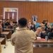 Suasana kelas bahasa isyarat yang diikuti 50 relawan yang digelar di ruang kelas kantor DPW Nasdem Provinsi Gorontalo.