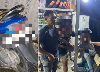 Tim Pandawa mengamankan tiga terduga pelaku pembongkaran rumah di Yosonegoro, Limboto Barat. (Dok. Polres Gorontalo)