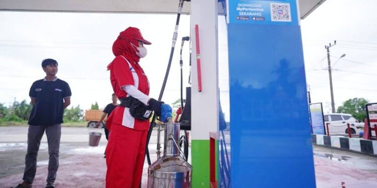 Pertamina Patra Niaga Regional Sulawesi melalui lembaga penyalur SPBU 74.907.03 kembali membuka operasional SPBU tersebut