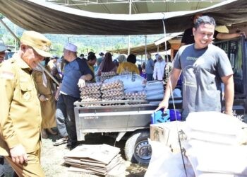 Pasar Murah di Kecamatan Taluditi Diserbu Warga