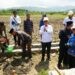 Bupati Gorontalo Utara, Thariq Modanggu usai melakukan peletakkan batu pertama di Desa Bulalo, Kwandang, Rabu (01/10/2025).(Larso/Humas)