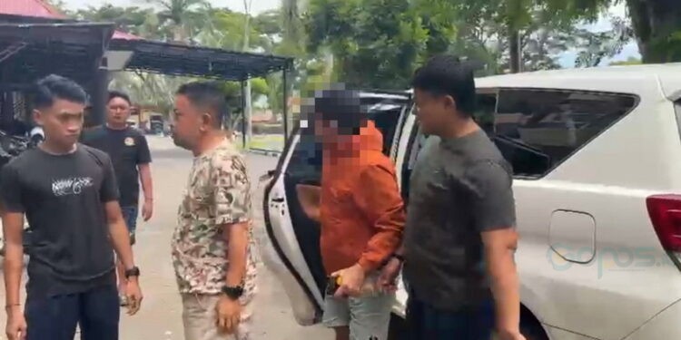 Subdit IV Tipidter, Ditreskrimsus Polda Gorontalo berhasil mengamankan DPO Kasus Pertambangan Tanpa Izin (PETI) Pohuwato yakni YMB alias Marten. (Foto: Ditreskrimsus Polda Gorontalo)