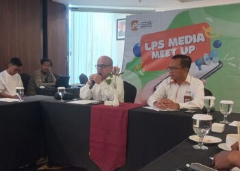 Kepala Perwakilan LPS III Sulampua, Fuad Zaen, dan Deputi Kepala Perwakilan III LPS Sulampua, Prayitno Amigoro, pada LPS meet leve up di Gorontalo, Senin (1/12/2025). (hasan/gopos)