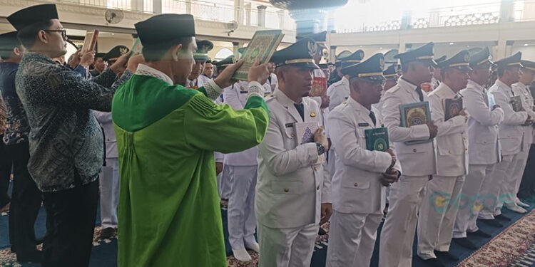 Pelantikan 91 pejabat Pemkab Gorontalo