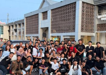 Foto: Seluruh Pelaku UMKM di Pasar Sentral usai pelepasan tahun baru (Kamis/1/1/2026)