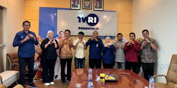 Komisioner KPID Provinsi Gorontalo melakukan pertemuan bersama Pimpinan LPP TVRI Gorontalo terkait program dan isi siaran khusus Ramadan 1447 H.