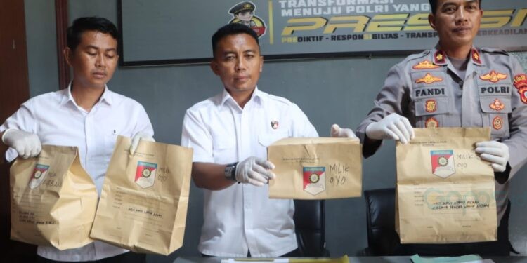 Wakapolres Boalemo di dampingi Kasat Reskrim, IPTU Nurwahid Kiay Demak, dalam konferensi pers, Rabu (18/02/2026) (Istimewa)