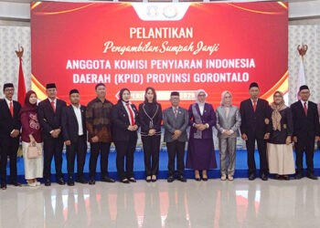Pimpinan dan Anggota Komisi I DPRD Provinsi Gorontalo turut hadir dalam pelantikan Anggota KPID Provinsi Gorontalo Periode 2026-2029, Senin (23/2/2026)
