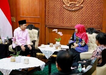 Bupati Jember saat menemui Gubernur Jatim Khofifah Indar Parawansa. (Foto: Diskominfo Jember)