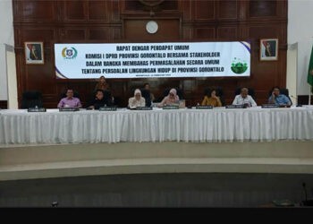 Rapat Dengar Pendapat Umum (RDPU) Komisi I Deprov Gorontalo terkait permasalahan mendasar mengenai lingkungan hidup, Kamis (12/2/2026).