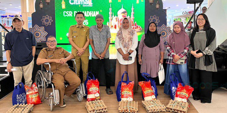 Menyambut Idulfitri 1447 Hijriah, Citimall Gorontalo menggelar kegiatan berbagi melalui program Corporate Social Responsibility (CSR) bertajuk “Berbagi Berkah Ramadan”, Senin (9/3).