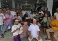 Jumat Berkah Warga Amal: Bagi Takjil di Jalan, Pererat Silaturahmi di Meja Berbuka