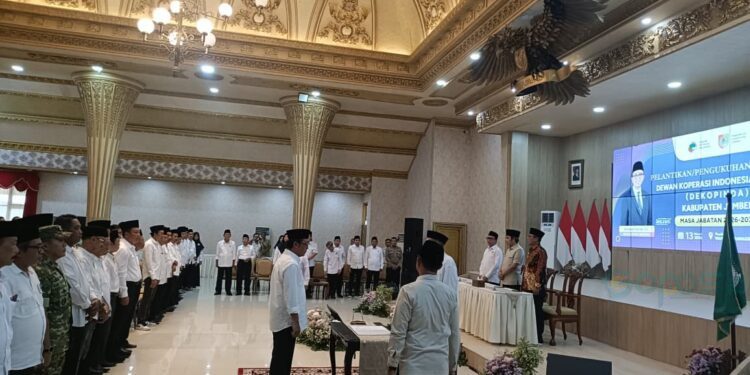 Ardi Pujo Prabowo saat di Lantik jadi ketua Dekopin Jember