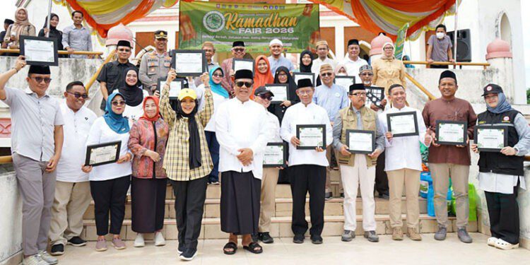 Majelis Ulama Indonesia (MUI) Provinsi Gorontalo melaksanakan perhelatan akbar Ramadan Fair 2026 yang dipusatkan di pelataran Masjid Agung Baiturrahmah, Boalemo, Sabtu (7/3/2026).