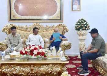 Bupati Pohuwato, Saipul Mbuinga, menerima kunjungan investor kelapa (Prokopim Pohuwato)