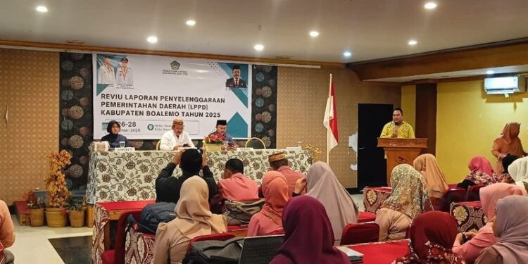 Bupati Boalemo, Rum Pagau, menghadiri reviu LPDP tahun 2025 (Prokopim Boalemo)