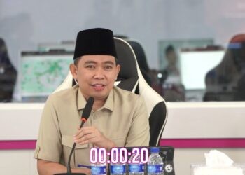 Bupati Jember Muhammad fawait saat siaran langsung di kanal You Tube Wadul Gus'e
