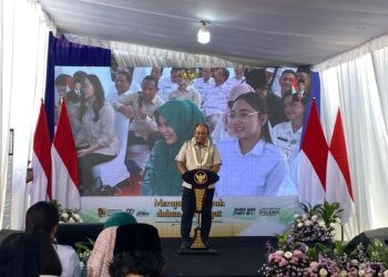 Kepala BGN saat menyampaikan Pesan di hadapan warga Jember