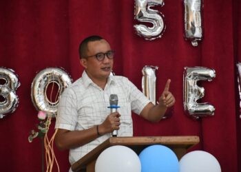 Wakil Bupati Boalemo, Lahmuddin Hambali, menghadiri wisuda akbar MTS  Negeri Tilamuta, (Prokopim Boalemo)