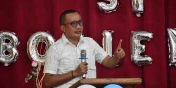 Wakil Bupati Boalemo, Lahmuddin Hambali, menghadiri wisuda akbar MTS  Negeri Tilamuta, (Prokopim Boalemo)