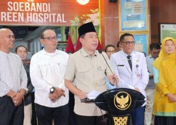 Bupati Jember Muhammad fawait saat Pro Gus'e Update