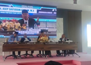 Seminar Nasional bertajuk “Disrupsi Ekonomi Akibat Perang Global: Perspektif Hukum Ekonomi Syariah terhadap Perekonomian Indonesia” yang digelar jurusan Hukum Ekonomi Syariah, Fakultas Syariah IAIN SMART bersama Pengurus Wilayah Persatuan Guru NU Gorontalo, Rabu (29/4/2026).