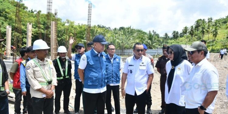 Wakil Bupati Boalemo, Lahmuddin Hambali, terima kunjungan dari kementerian kelautan dan perikanan, (Prokopim Boalemo)
