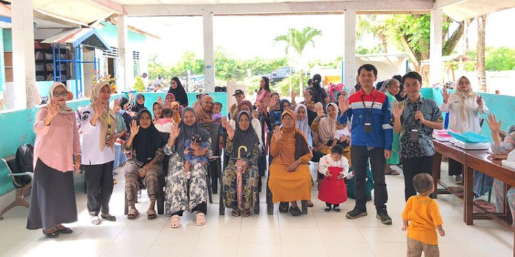 – Pertamina Patra Niaga Regional Sulawesi melalui Integrated Terminal (IT) Kendari mendorong pencegahan stunting melalui edukasi gizi dan intervensi langsung di tingkat masyarakat