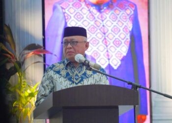 Bupati Goorntalo, Sofyan Puhi saat memberikan sambutan dalam Musabaqah Tilawatil Quran (MTQ) tingkat Kabupaten Gorontalo tahun 2026.
