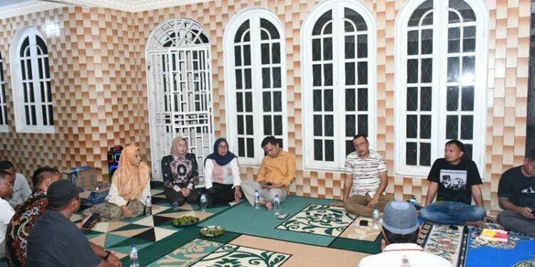 Wakil Bupati Boalemo, Lahmuddin Hambali, serap aspirasi masyarakat Wonosari, (Prokopim Boalemo)