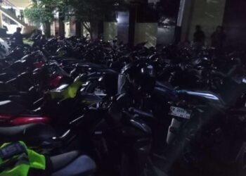 Puluhan kendaraan motor yang di amankan polres Pohuwato, Sabtu malam (23/05/2026) (Yusuf/Gopos)