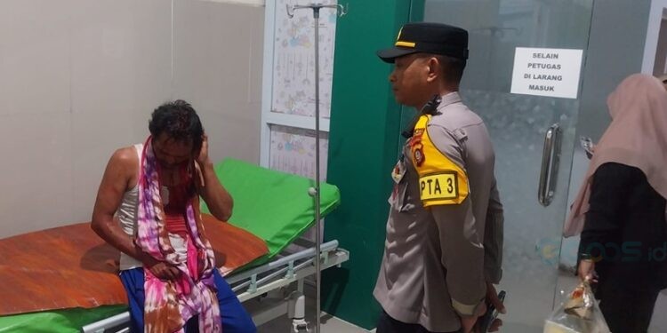 Korban saat penanganan medis, (Istimewa)