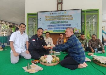 Warga Afdaling Trate Kebun Kalisanen Kotta, Desa Curah Bongkok saat menggelar Tasyakuran